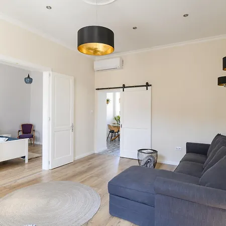 Zengo Apartament Eger